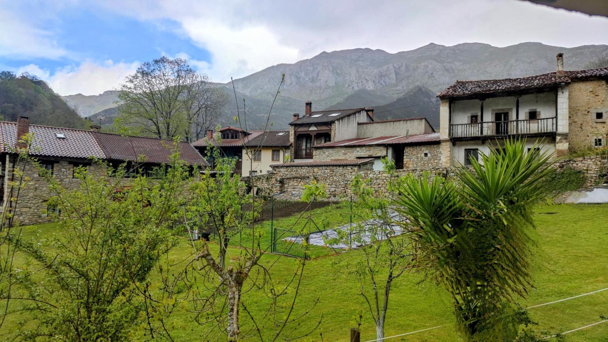 Turismo Rural La Tablá Alles Exterior foto